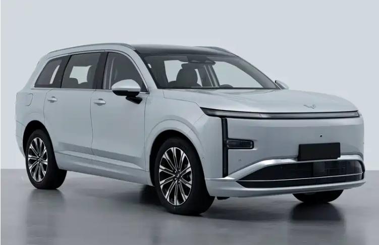 懂车之道讯近日，懂车之道快讯，从工信部获得一组上汽通用五菱星光L申报图。