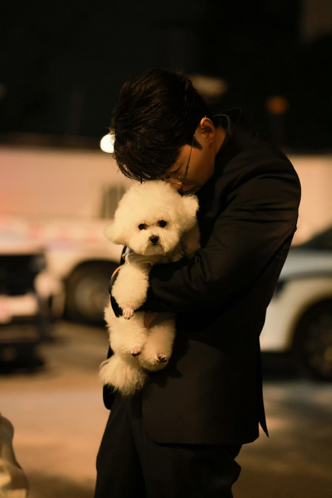 代旭发图文告别裴轸裴轸再见  没想到这么快就要说再见了啊啊，再见了裴总 ，收官快