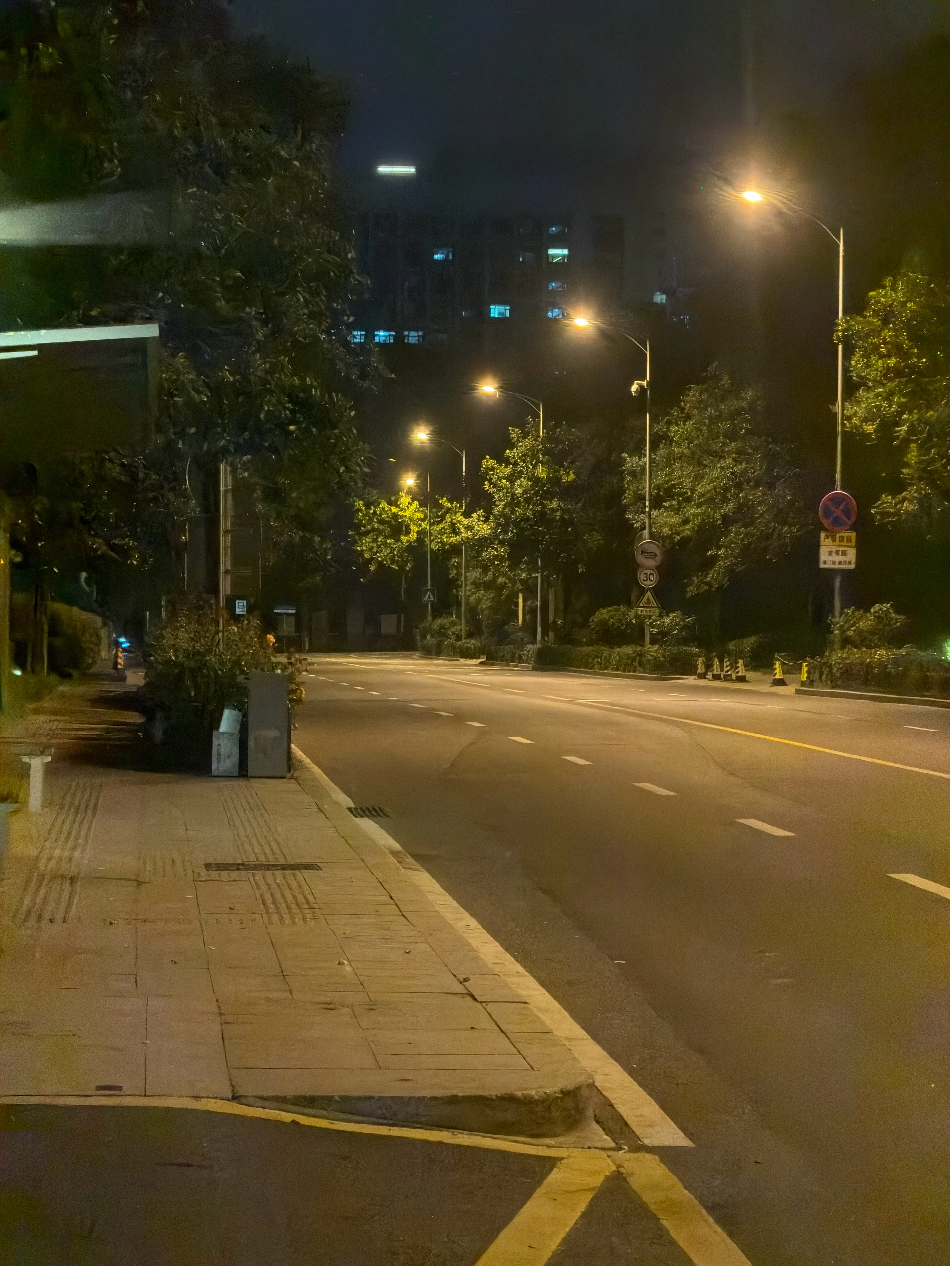 准备回上海了 一天一飞的特种兵行程终于结束还有一万个视频没剪我想尿尿了。。。今晚