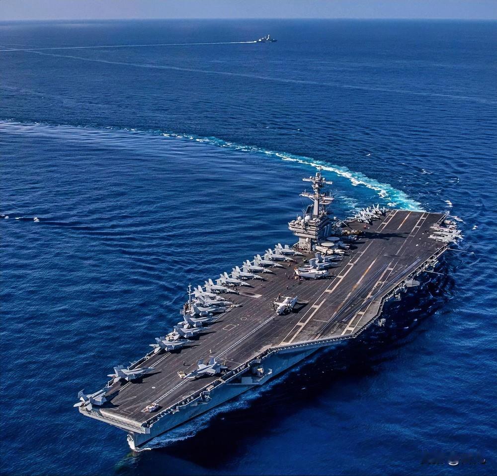 最新消息！美军三艘航母抵达中东、特朗普计划与伊朗重新开战。4月24日，美军中央司
