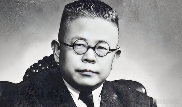 傅斯年：从前我们是朋友，可是现在我们是仇敌。
1945年12月1日，昆明大学生举