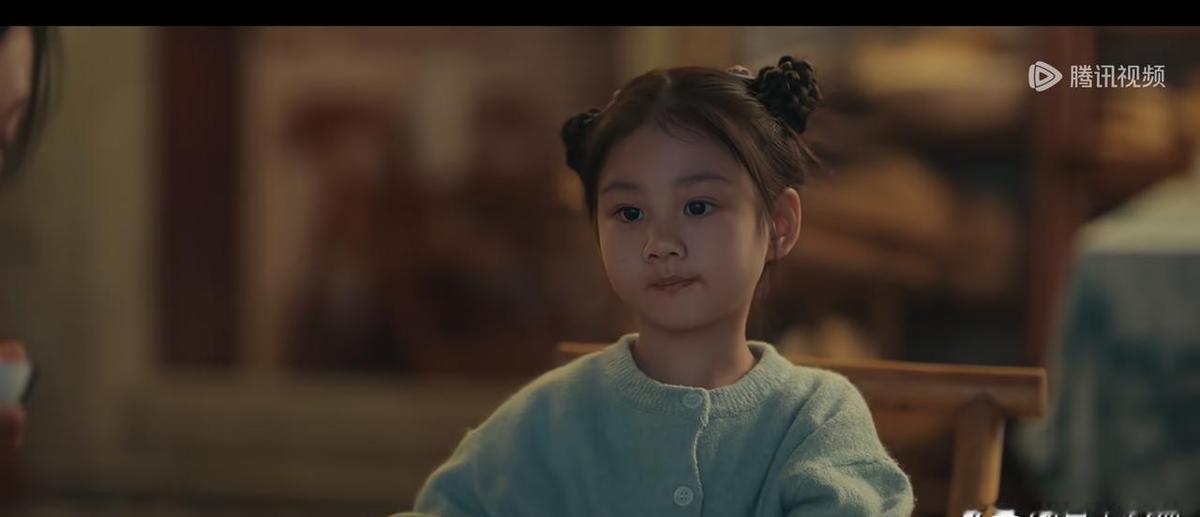 八岁小女孩演中医，把脉那一下，真不是演的。
她爷爷是北中医教授，爸爸是三甲中医主