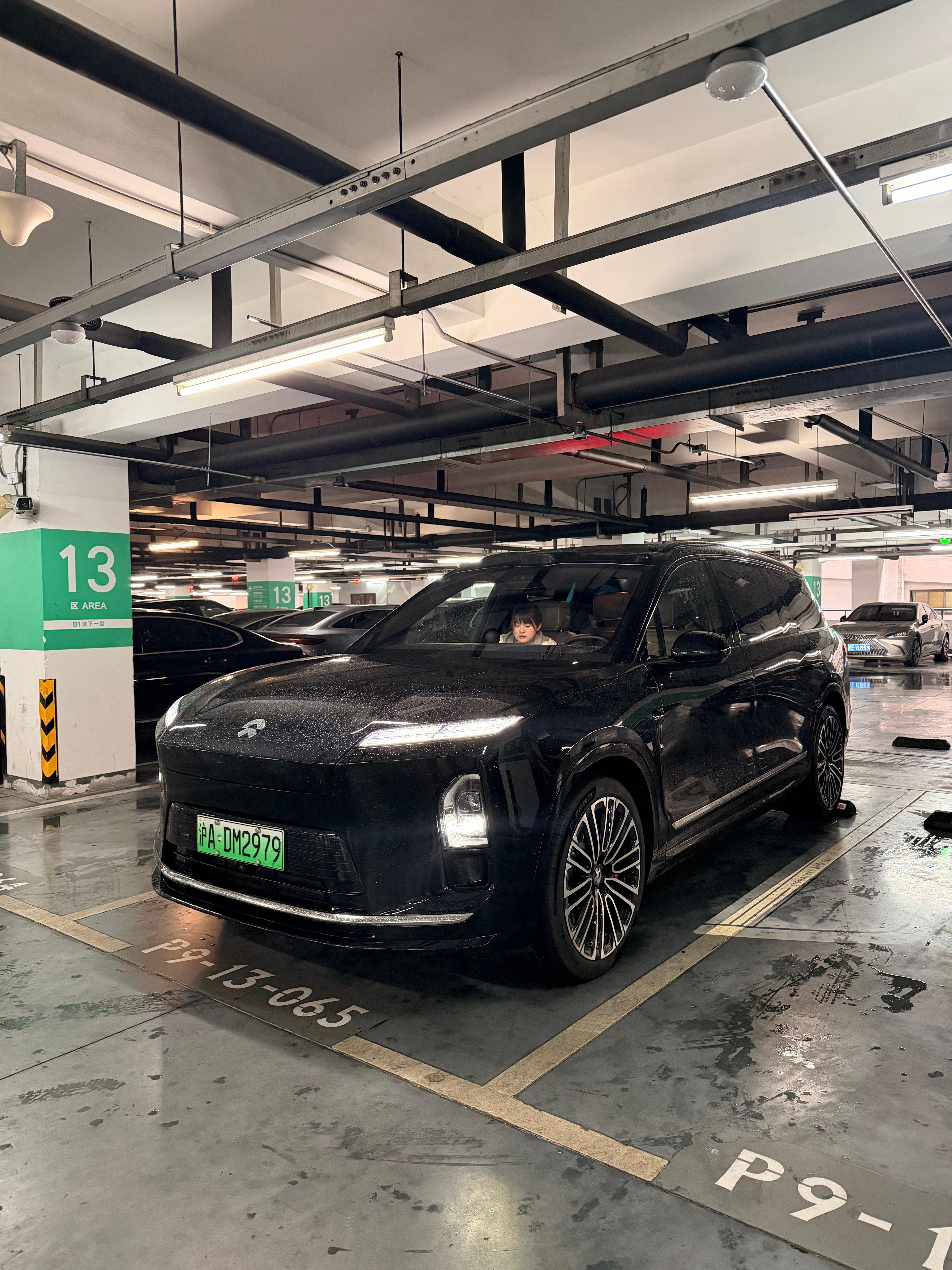 蔚来全新es8 最近拍拍小黑 上海