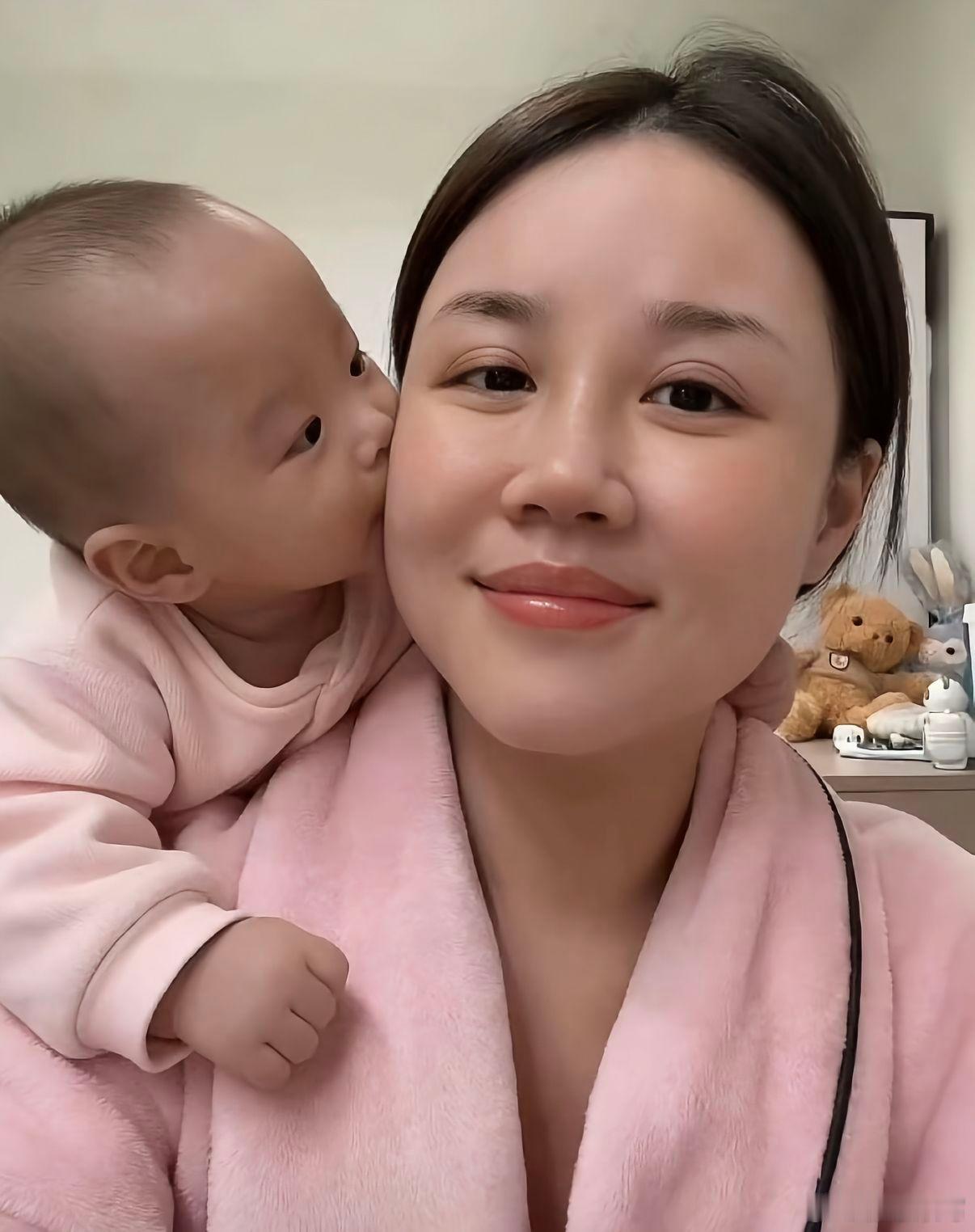 洛熙妈妈发小洛熙生前视频天会亮，她还会回来！正义不会缺失，公正迟早会来，洛熙妈妈