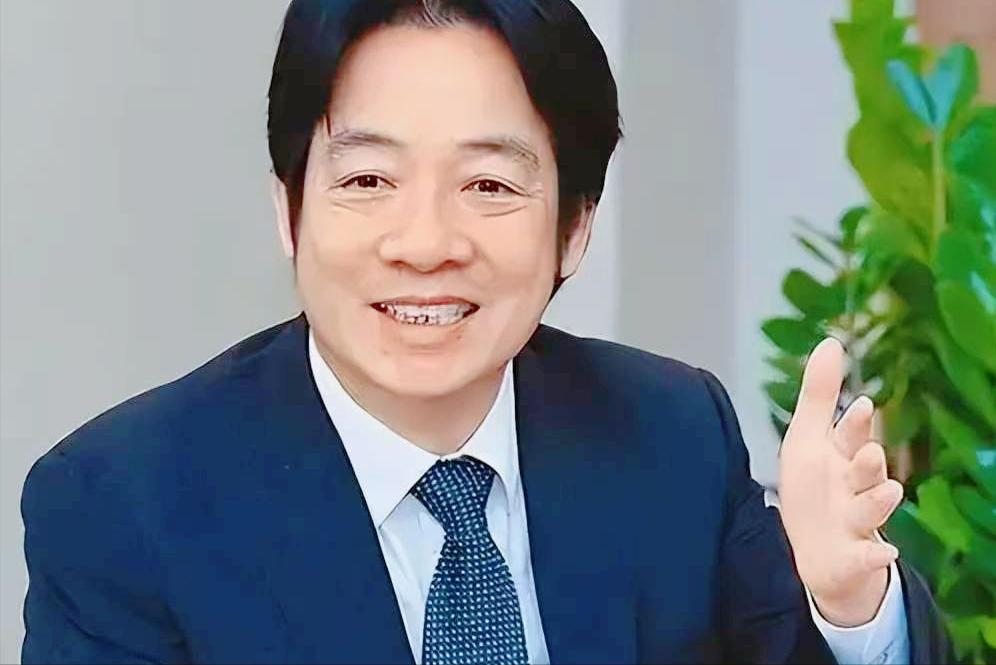 3156亿！

台伪防务部门这是彻底疯了，一边是财政赤字甚至连税都收不上来，一边