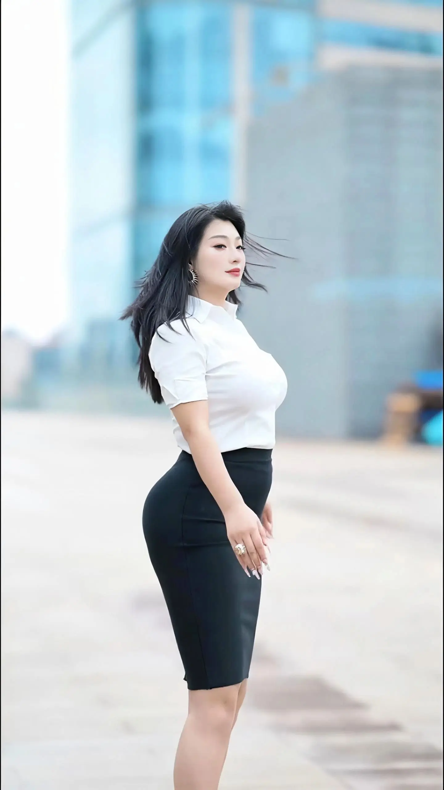 阿雯