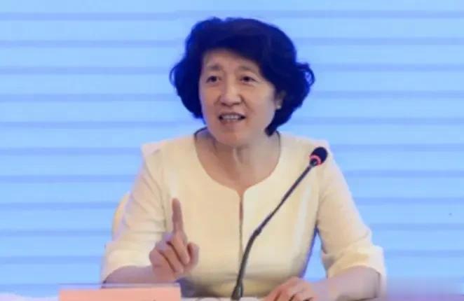 退休5年后，女厅官项林被查！

刚刚，权威媒体发布消息，江苏省财政厅原副巡视员项