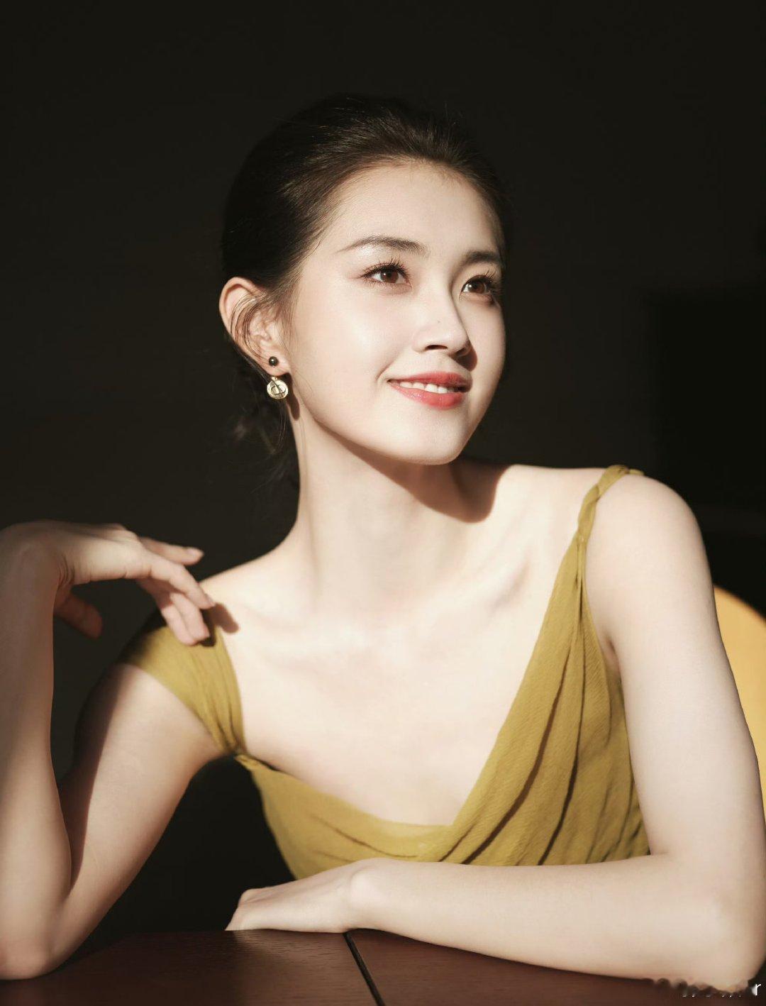 郭宇欣国剧盛典造型出图郭宇星国剧盛典出发造型出图 好美啊郭宇欣 郭宇欣