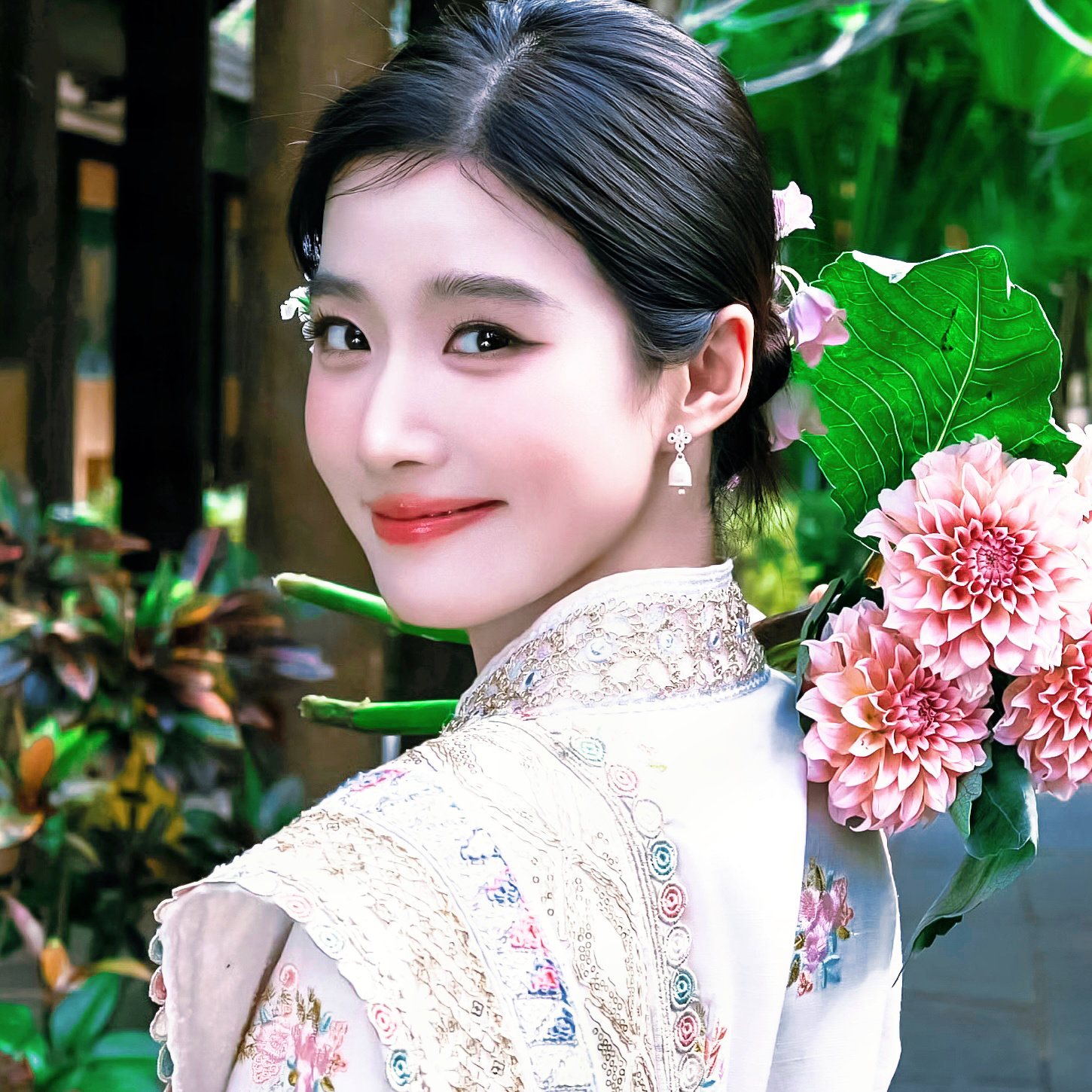 阳光明媚🍃🌸卢昱晓 ​​​