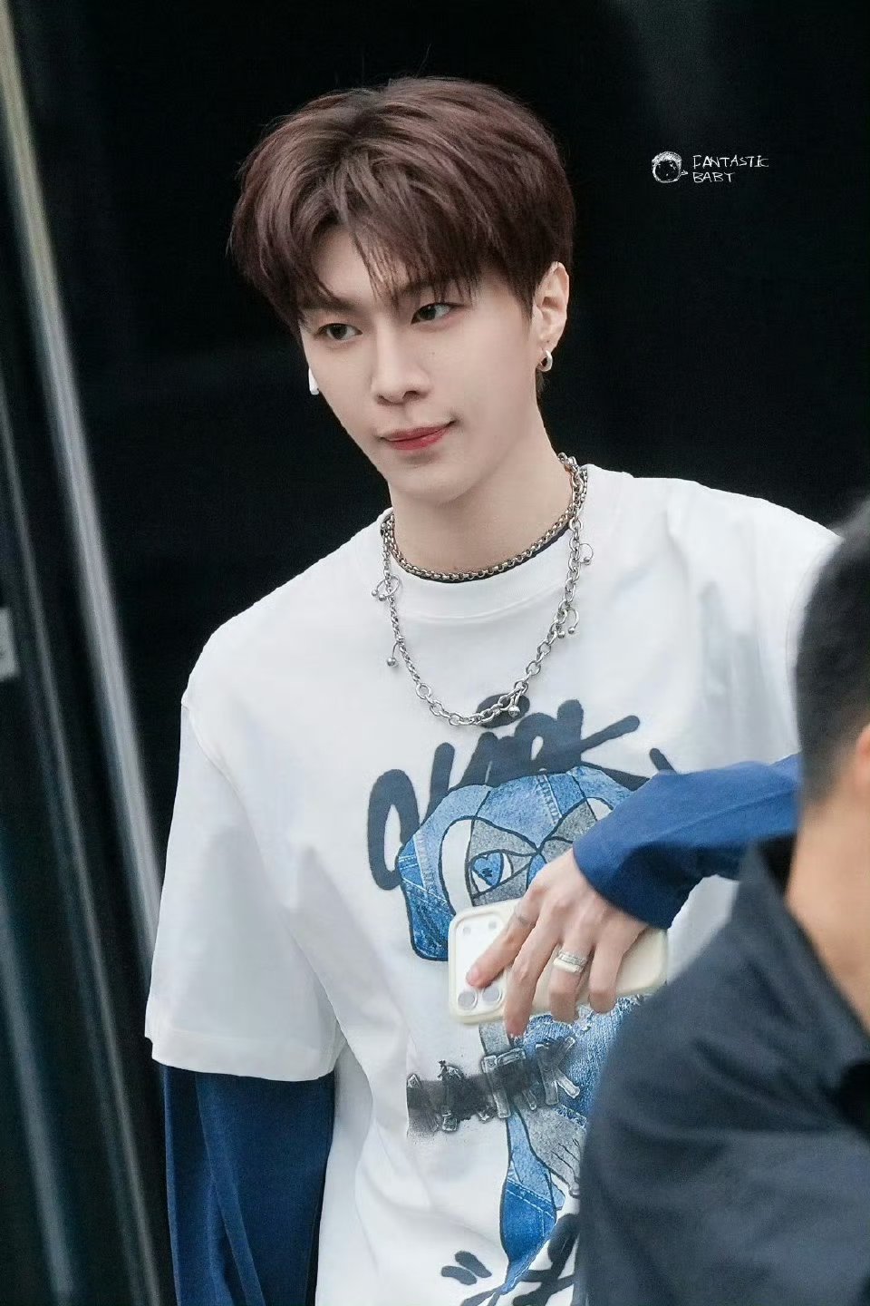 马丽范丞丞做客好六街马丽范丞丞来好六街宣传电影千金不换啦！！录制顺利，期待电影上