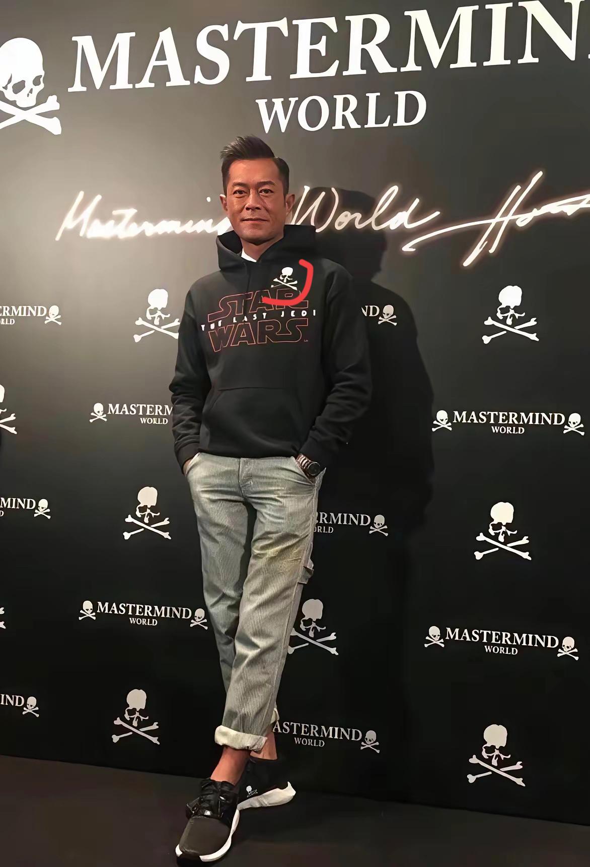 古天乐穿的衣服是什么牌子的？颜色挺好看