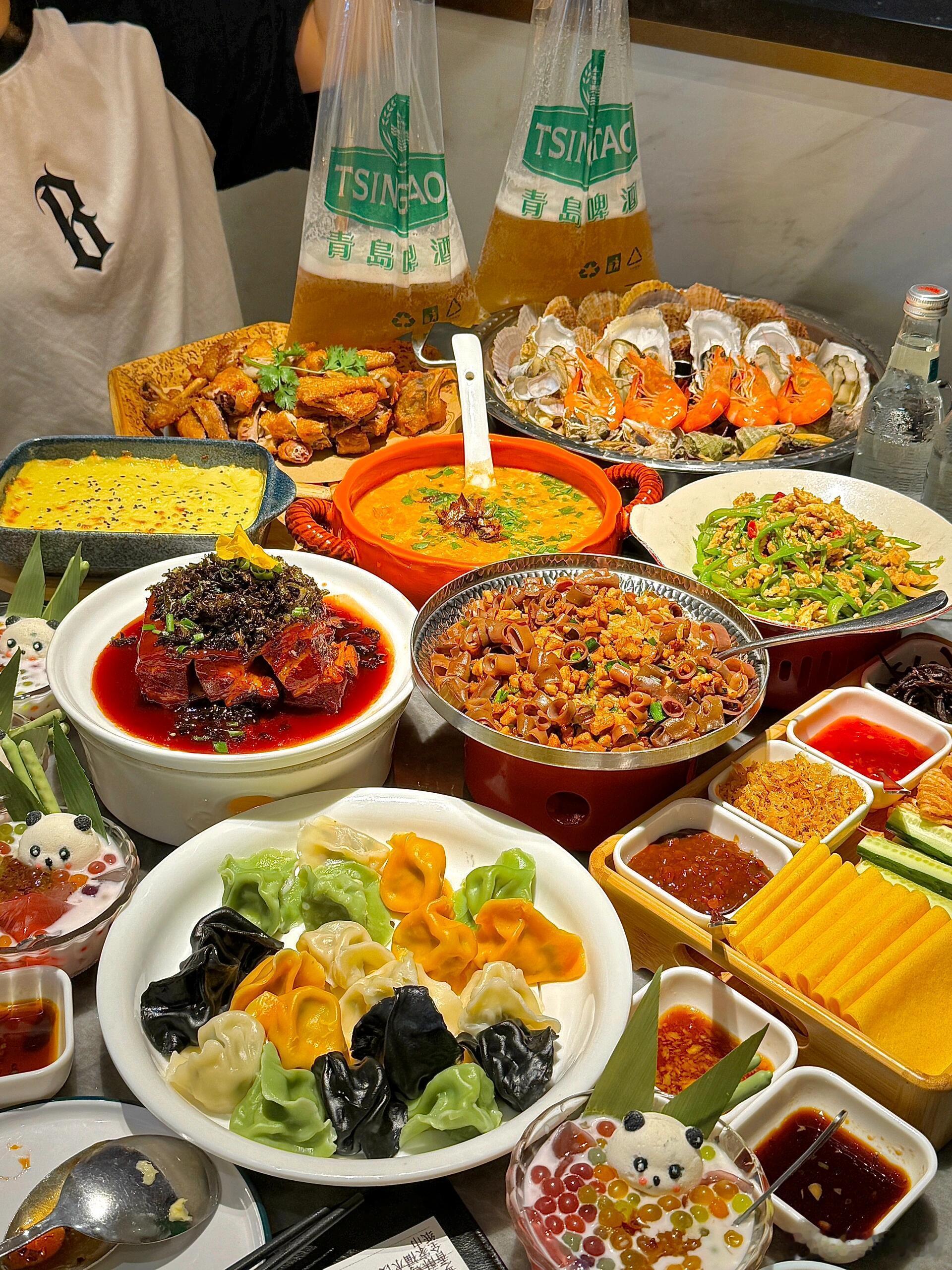 #每一场烟火美食都有青岛啤酒# 青岛本地人强推！26年本帮菜老店！便宜又好吃，就