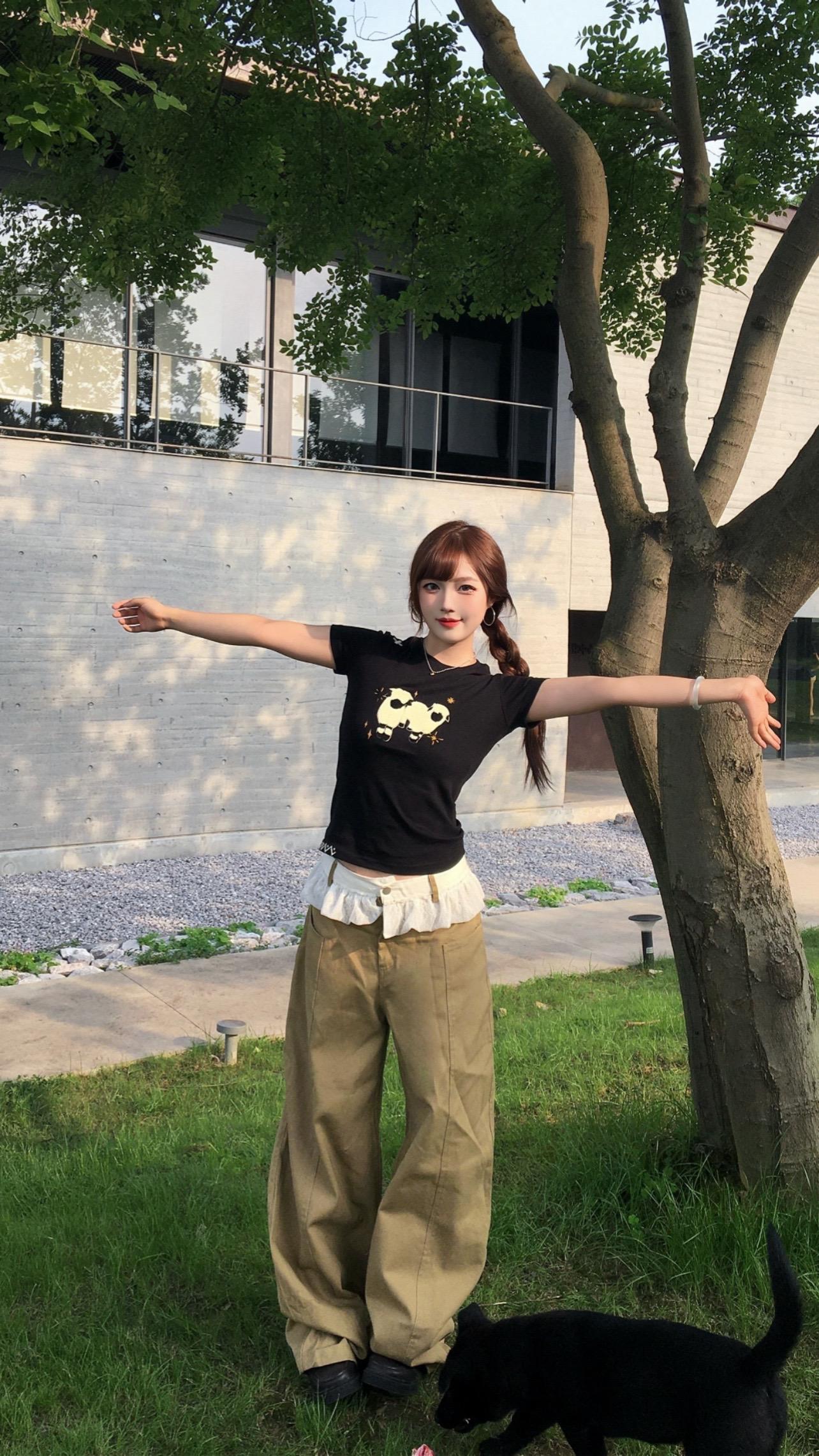 等你遇到新的女孩子你也会夸她可爱对吗 算了我不问了˃ ˄ ˂̥̥