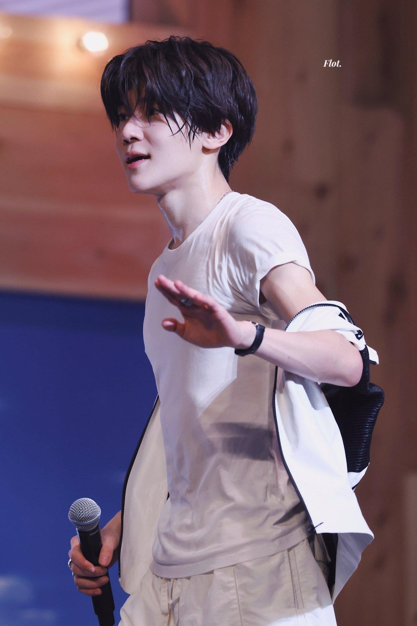 260814 ©️flot_sion 