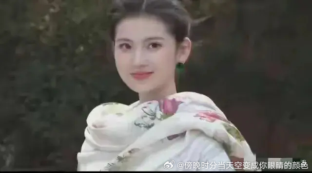 千年难遇的美人，太漂亮了，没有一点毛病，太完美了 