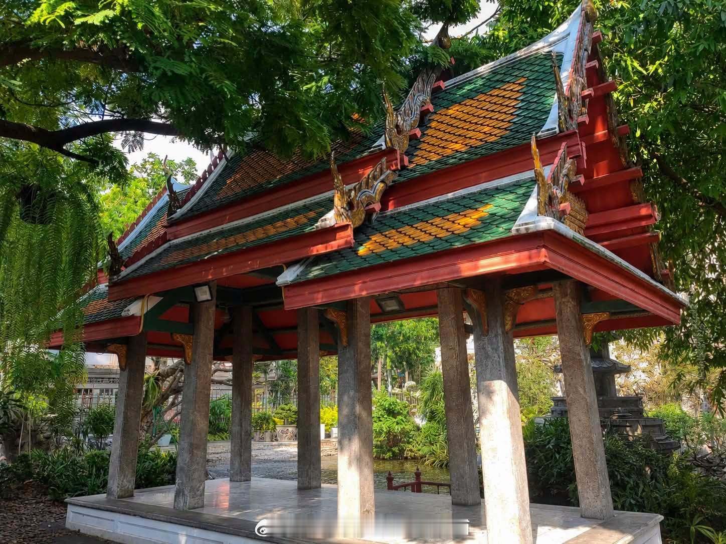 王室王室泰国王室暹罗往事 老照片：苏瓦塔娜的祖母陶斯里。碧差拉公主的母亲苏瓦塔娜