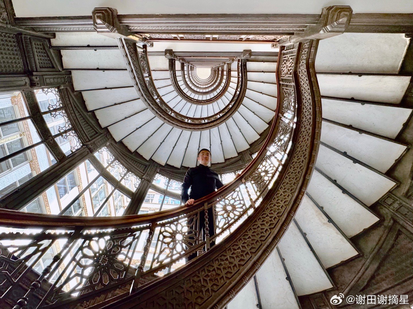 卢克里大厦（Rookery），芝加哥最早的摩天楼，美国全国重点文物保护单位。18
