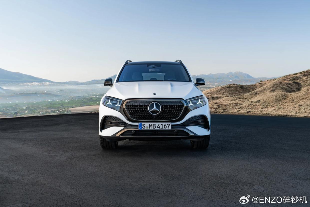 enzo碎钞机大v聊车 头几年，很多汽车品牌会在愚人节悄悄整活儿。比如大众扬言要