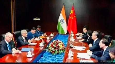两个月 3 个顶级商务团轮番访华，印度带着千亿市场求中国建厂，结果全吃了闭门羹！