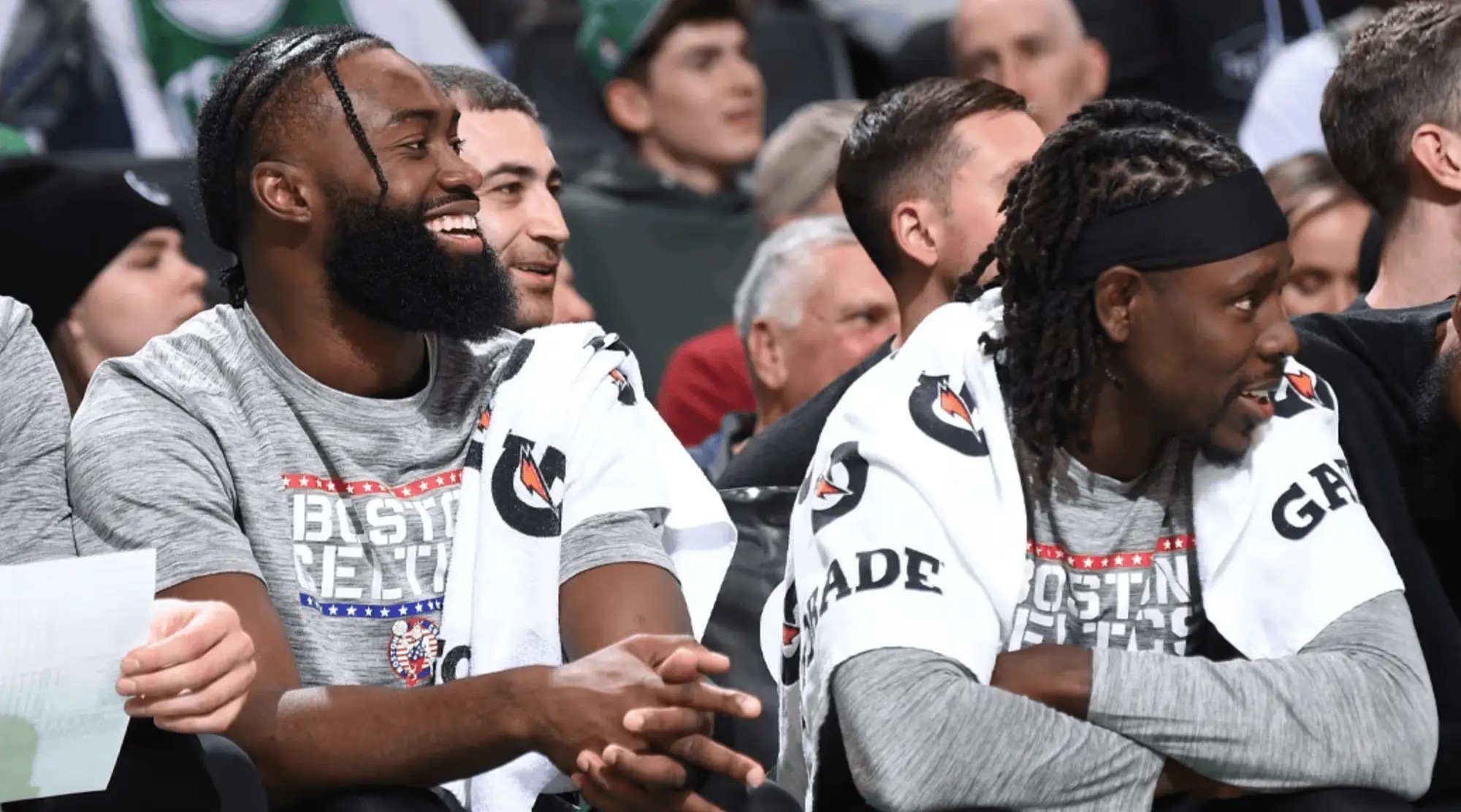 ❤️#霍勒迪谈杰伦布朗#          凯尔特人以127-120击败森林狼。