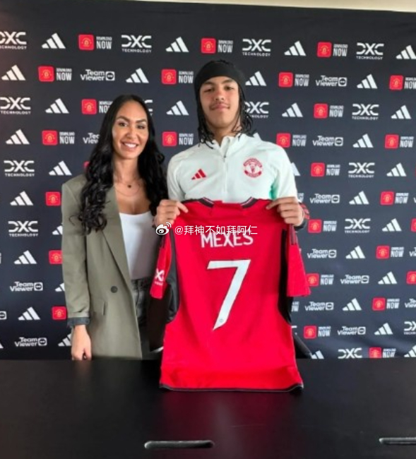 据《太阳报》报道，著名艺人Jay Z旗下公司签约三位曼联小将。日前，Jay Z旗