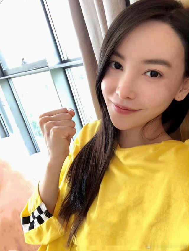 这女人真的满37减20吗😳这么多图 你告诉我哪张是今天的