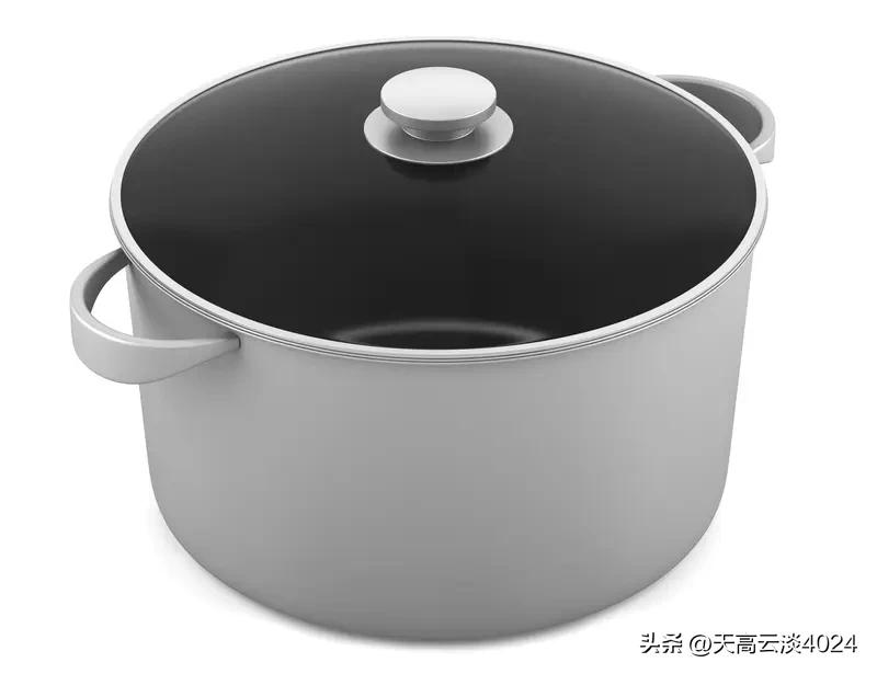 14岁女孩打翻汤锅皮开肉绽 父亲崩溃 2024年3月浙江绍兴，14岁女孩帮妈妈热