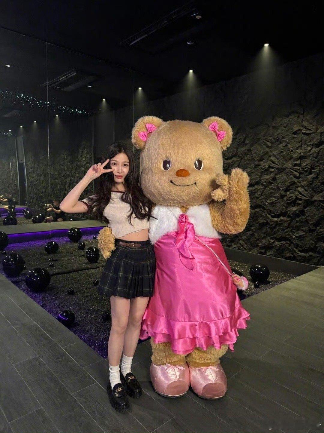 虞书欣最新live图营业～美美的舒心