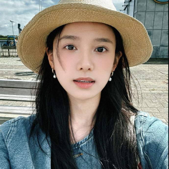 张婧仪 公主的自由碎片🧩 