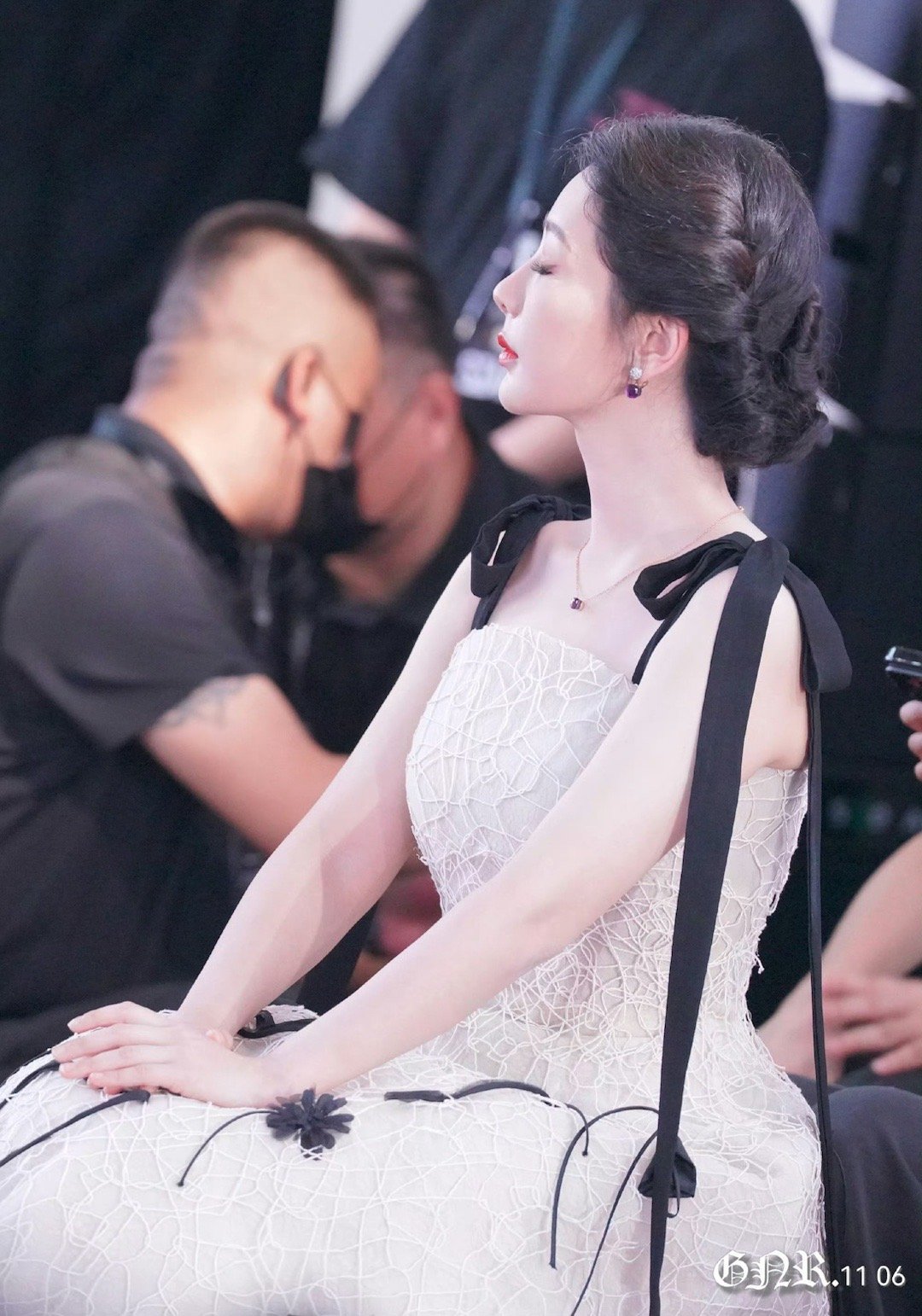 杨紫玉兰花开君再来 💜杨紫董竹君 你是如此的难以忘记，浮浮沉沉的在我心里，你的