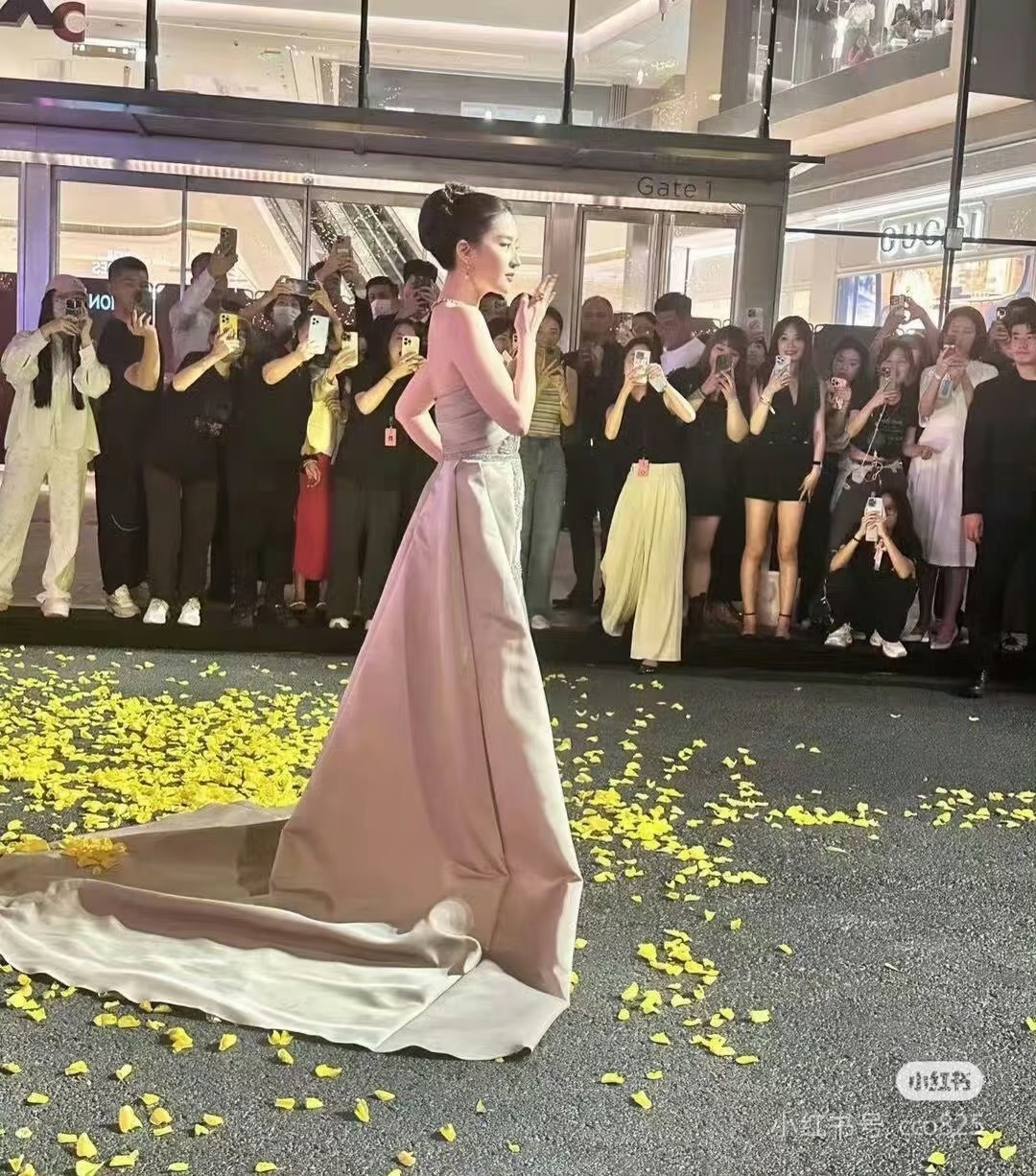 感觉这次不进组时间真要破纪录了想，只剩二三十天了，感觉注定，看是否破1000天