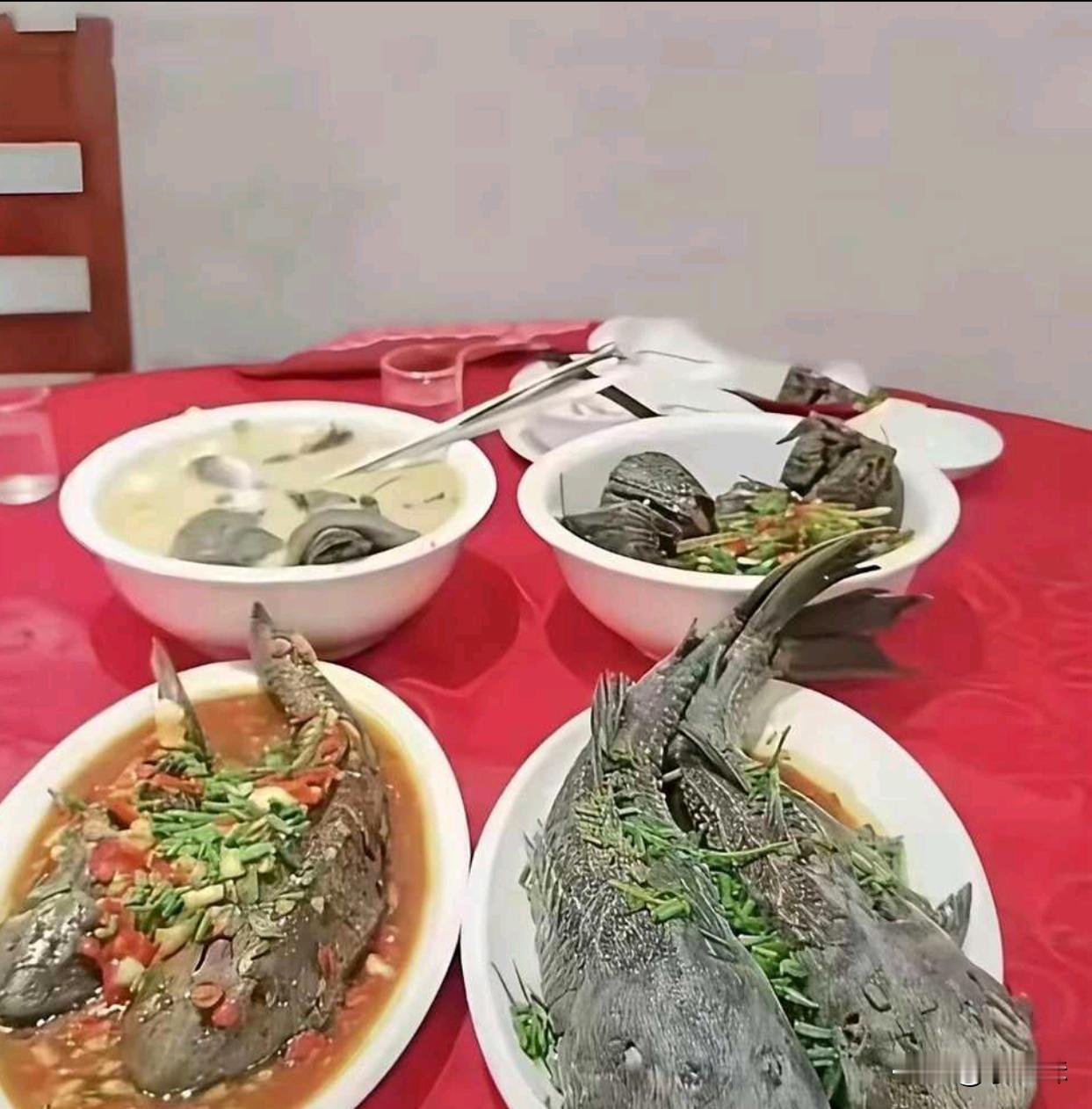 这是哪个地方的人才能驾驭这几道菜？