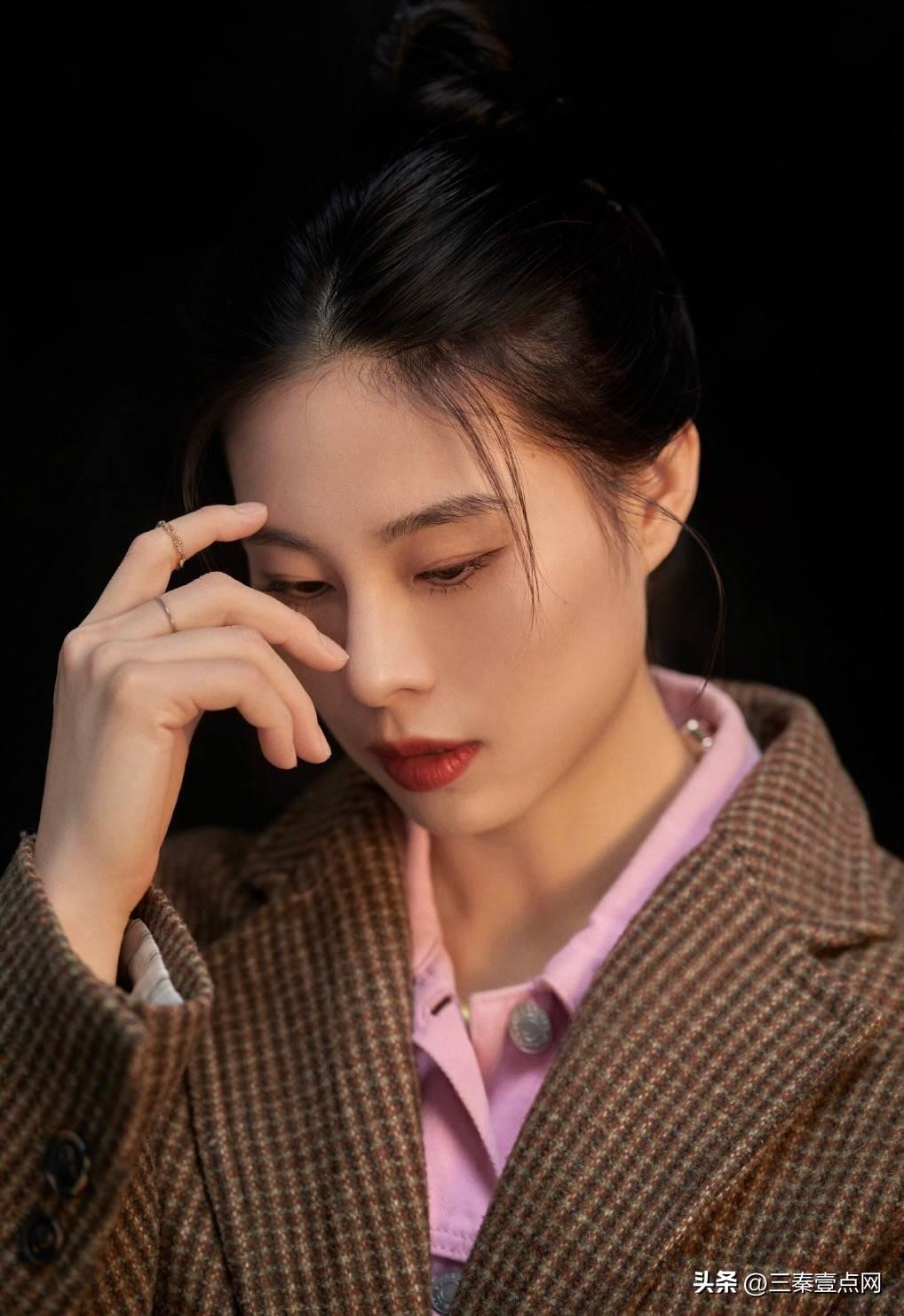 冠军花落谁家？
女篮四强已经产生，山西对新疆，四川对江苏。
本人看好山西女篮和四