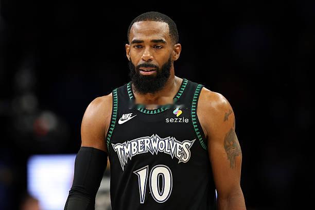 说真的，森林狼可以考虑DNP老康利了，或者说至少在一些场次可以考虑DNP他。得分