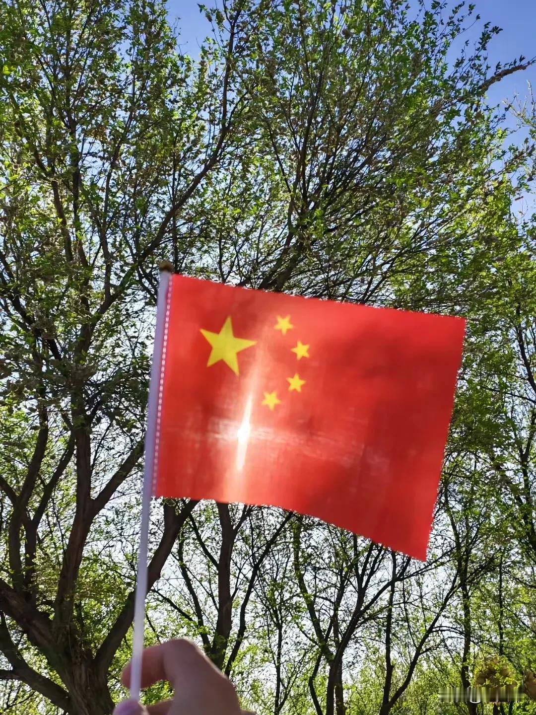 《信仰的力量》
分享一张你相册里最喜欢的照片 茶叶都是苦的吗 中非社会文化环境怎