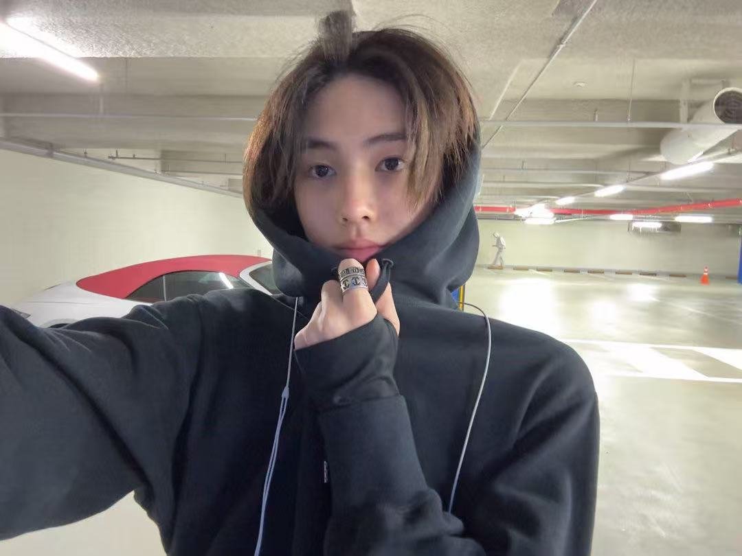 你是我宇宙裡唯一的一顆星 ♡̴ 
