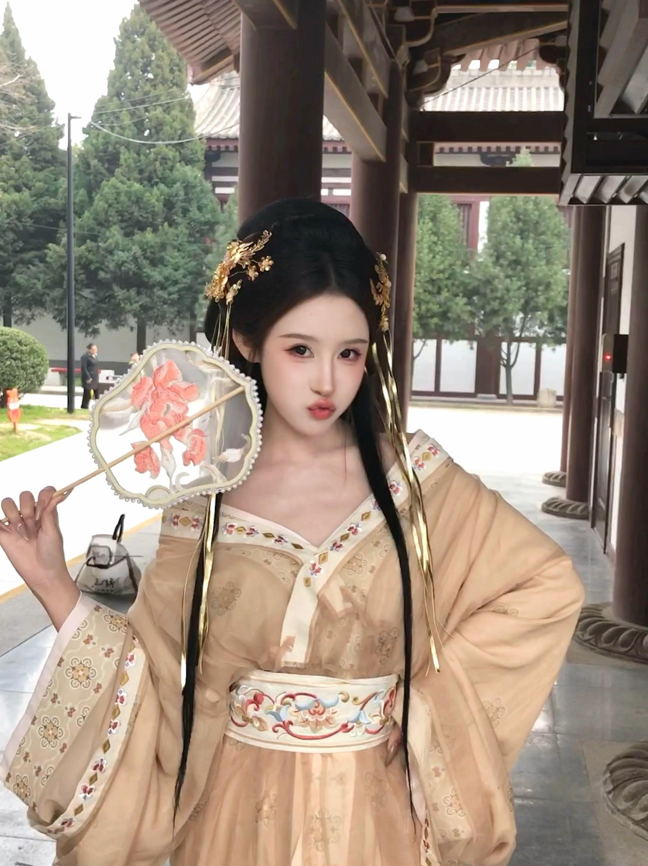 竹门就是竹门 木门就是木门 我们之间根本就是不可能