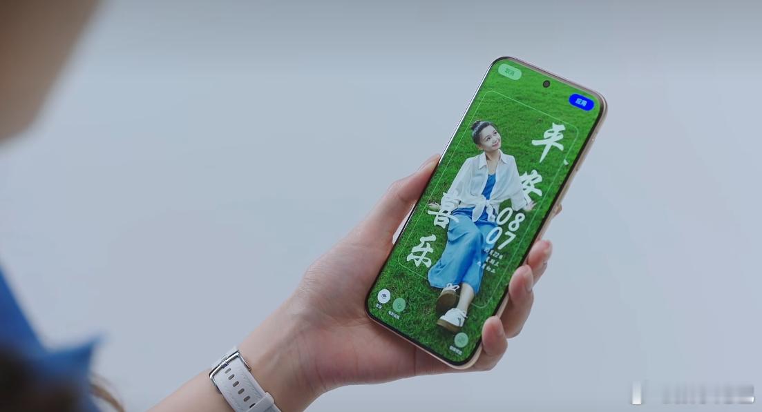 鸿蒙操作系统6正式发布锁屏自动构图排版文字，如果嫌字体不喜欢，可以拍一张，AI能