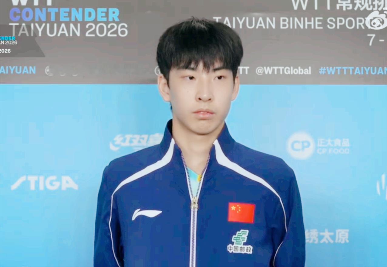 这下坏了，温瑞博打完比赛撇下队友就跑！
没想到李和宸直接把实话说出来了。

记者