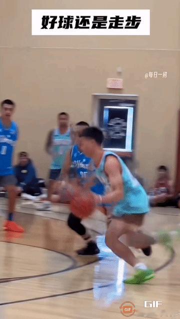 球鉴：这一球是好球还是走步？（本人支持好球）
客观评价……