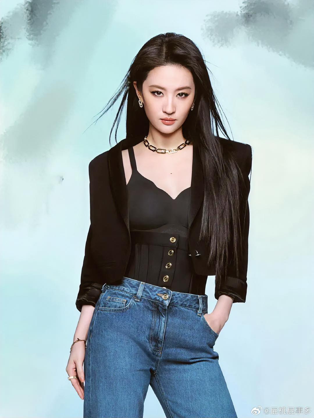 人生就是会反复被刘亦菲的美貌征服一次又一次！[抓狂]
 
真的没人能扛住刘亦菲的