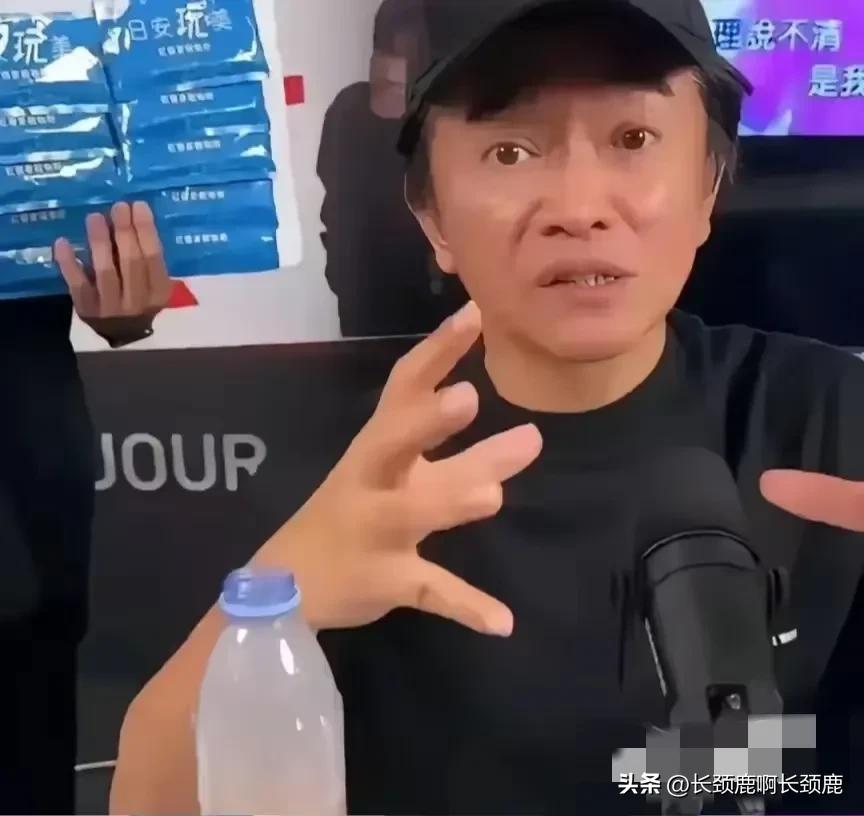 汪小菲还出来解释自己根本没有不让S妈那家人来看孩子。

吴宗宪说汪小菲压根就不应