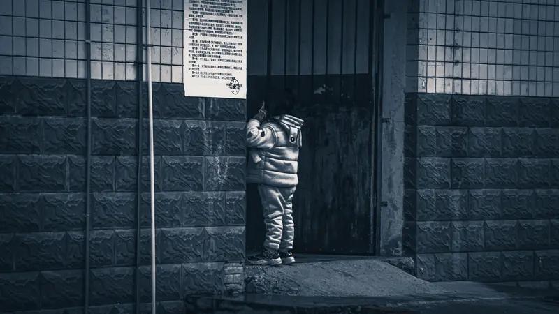 看哭全网！走失多年被外国家庭领养，男子跨洋回家，老父亲当场跪地泪崩
 
谁能忍住