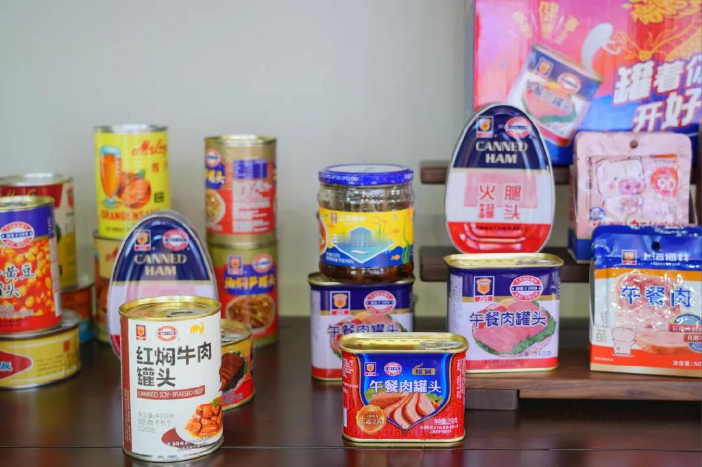 光明肉业去年亏损超1.3亿大白兔奶糖母公司现十年来首亏 近期，光明肉业发布公告称