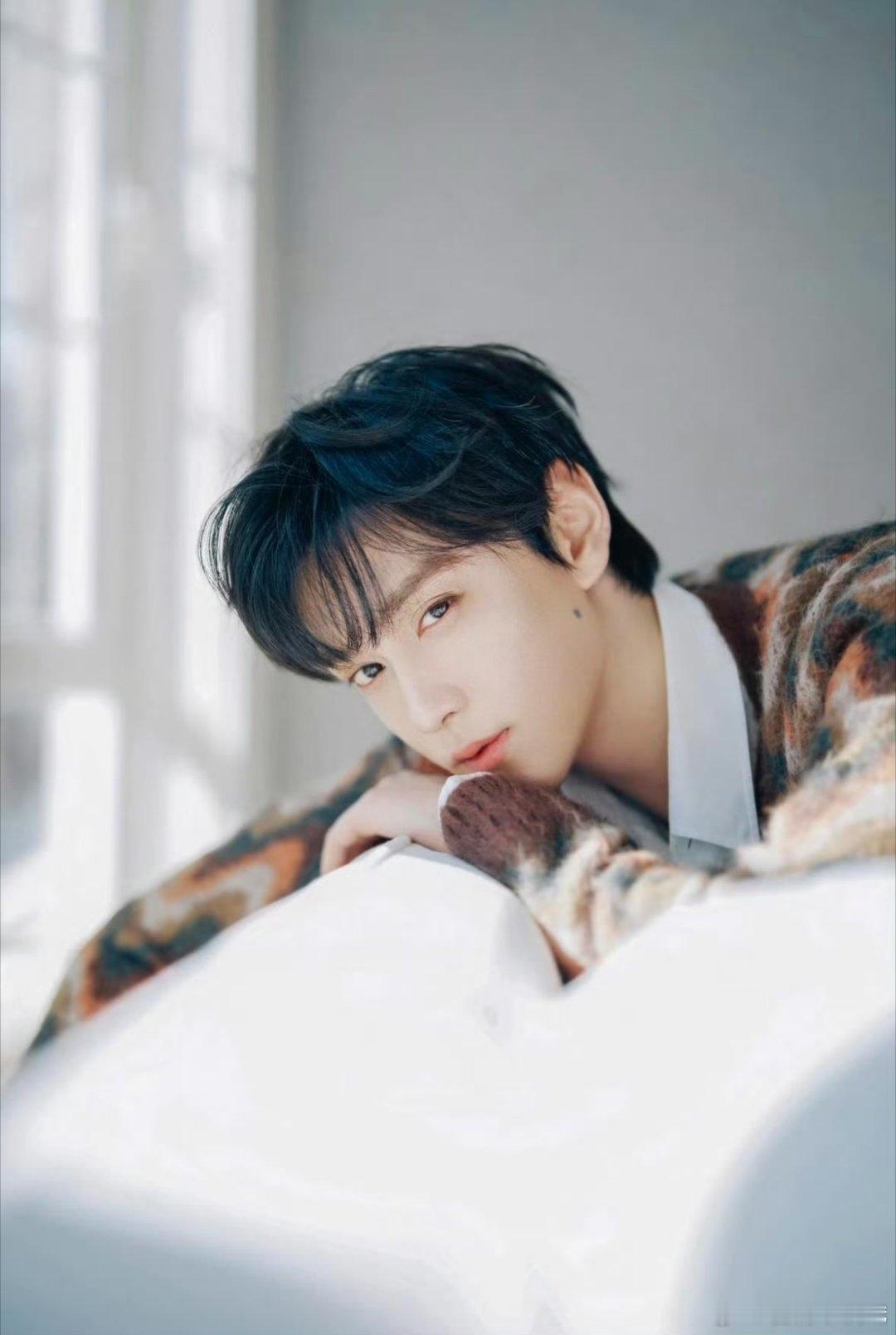 是和柠檬水说的专注甜蜜悄悄话呀～好爱粉丝田栩宁你们都回家过年了吗 