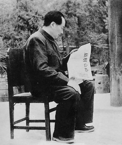 1949年毛主席险被香山老尼暗害，其身份令人后怕，行凶方式至今成谜。

1949