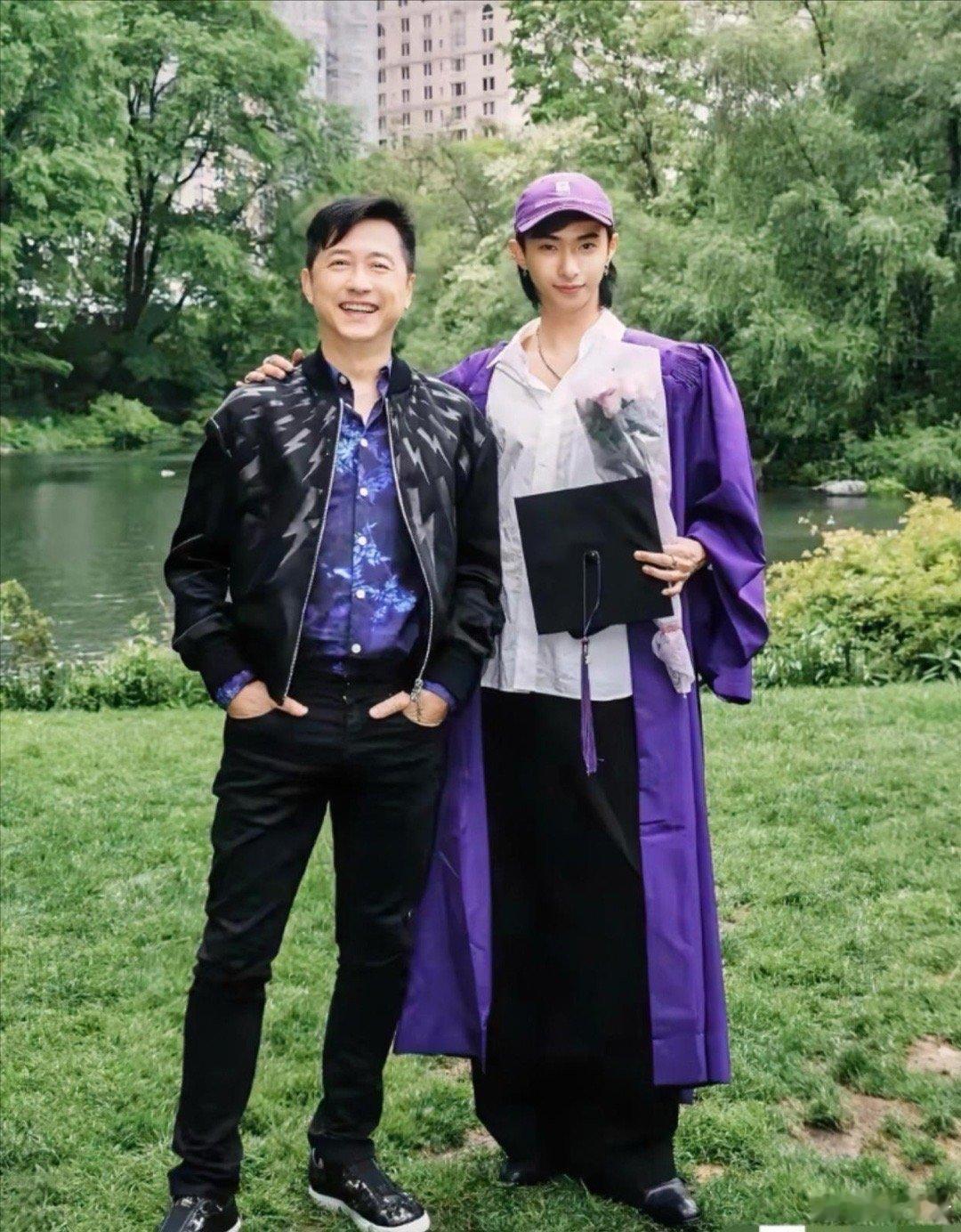 伊能静和庾澄庆离婚后又各自组建了新家庭 ​​​