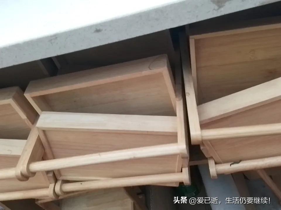 云南哪里的过桥米线最好吃？现在已经不好评论了！传统过桥米线已经被商业化，要想吃到