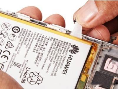 + 国产供应链整合”的模式。真正由华为自家工厂制造的硬件极少，绝大部分由国内供应