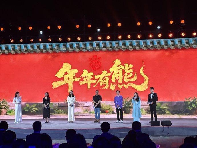 在深圳蛇口偶遇电影主创是什么体验？2026“跟着电影去旅游”启动仪式空降蛇口！不